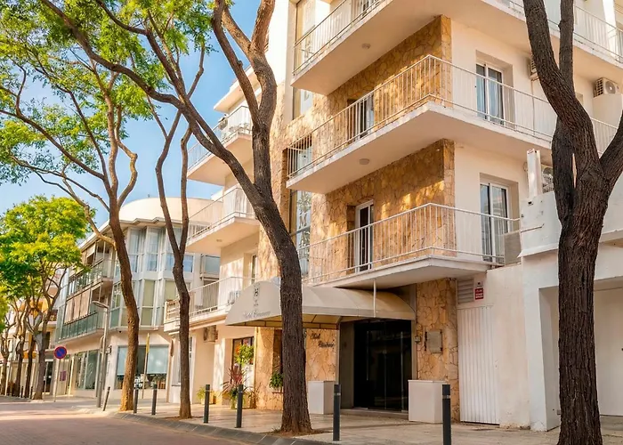 Hotel Medium Claramar